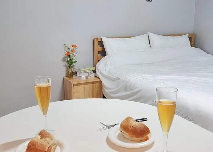 Apartment Monami House Hapjeong, Mangwon *